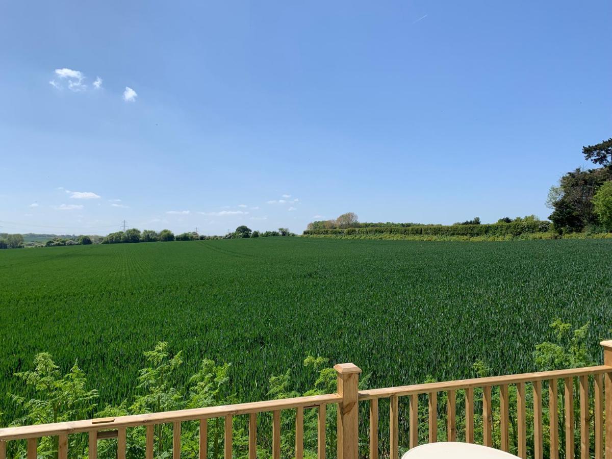 Owlet Lodge Chislet Bagian luar foto