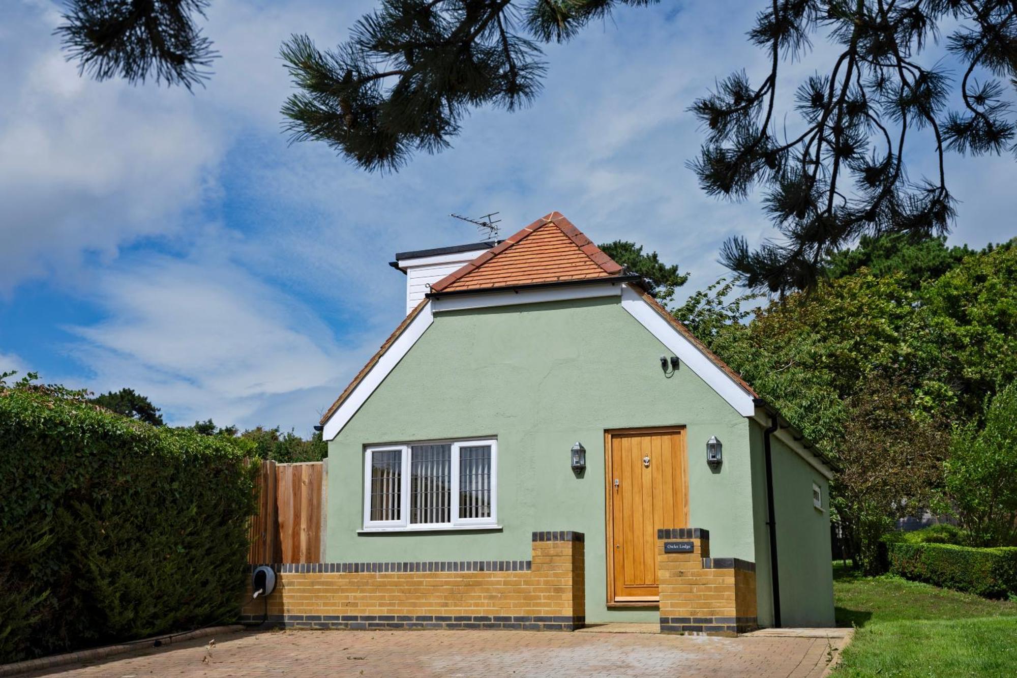 Owlet Lodge Chislet Bagian luar foto