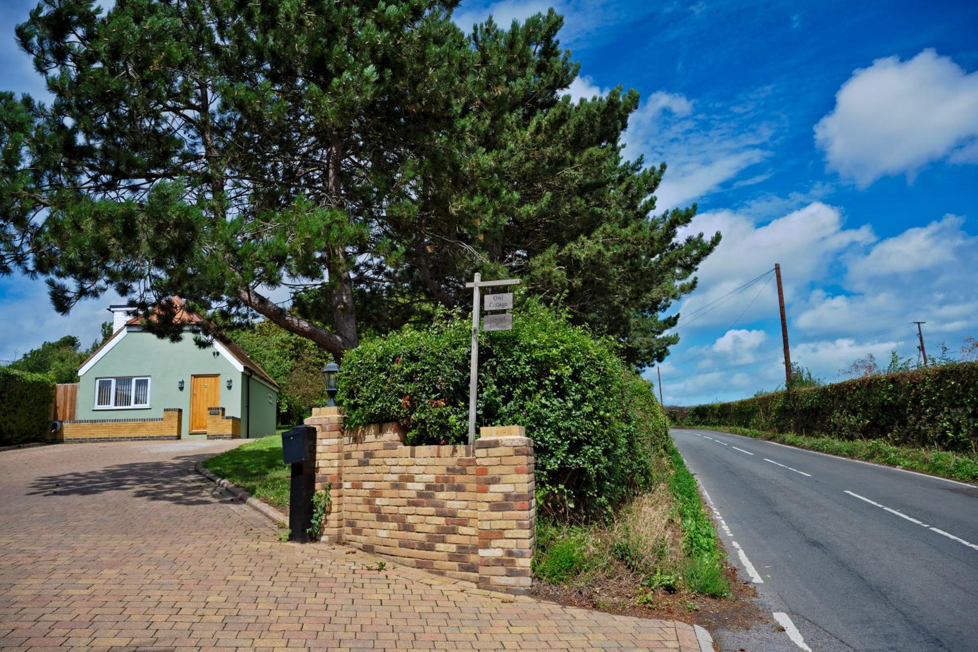 Owlet Lodge Chislet Bagian luar foto